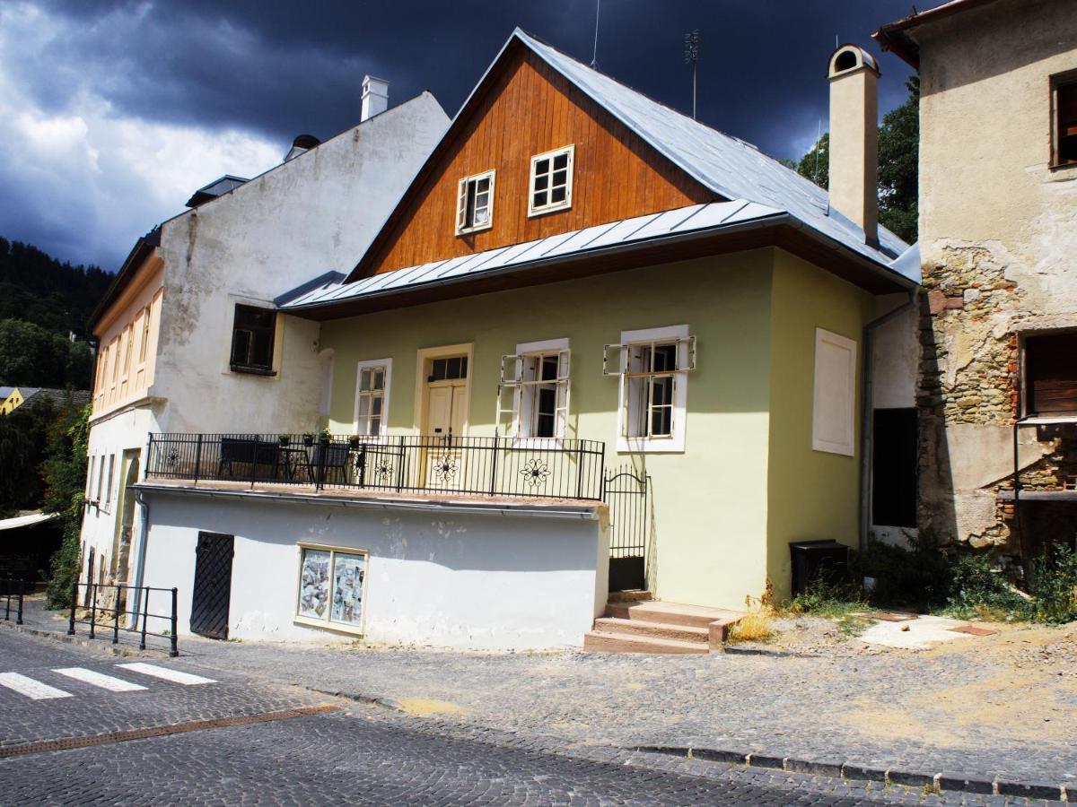 Apartman V Studni Na Streche Banská Štiavnica Exteriör bild